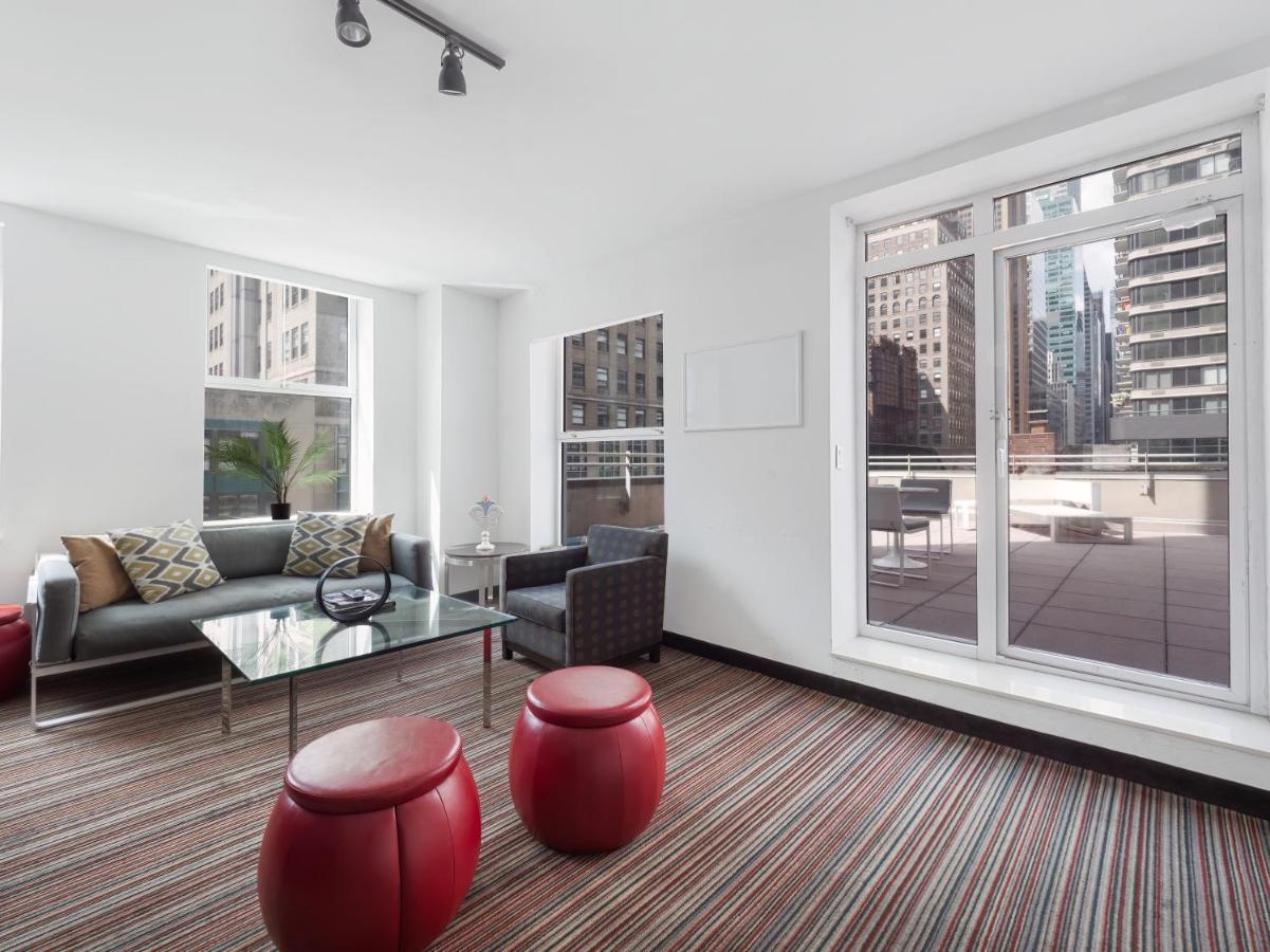 Courtyard By Marriott New York Manhattan/Herald Square المظهر الخارجي الصورة