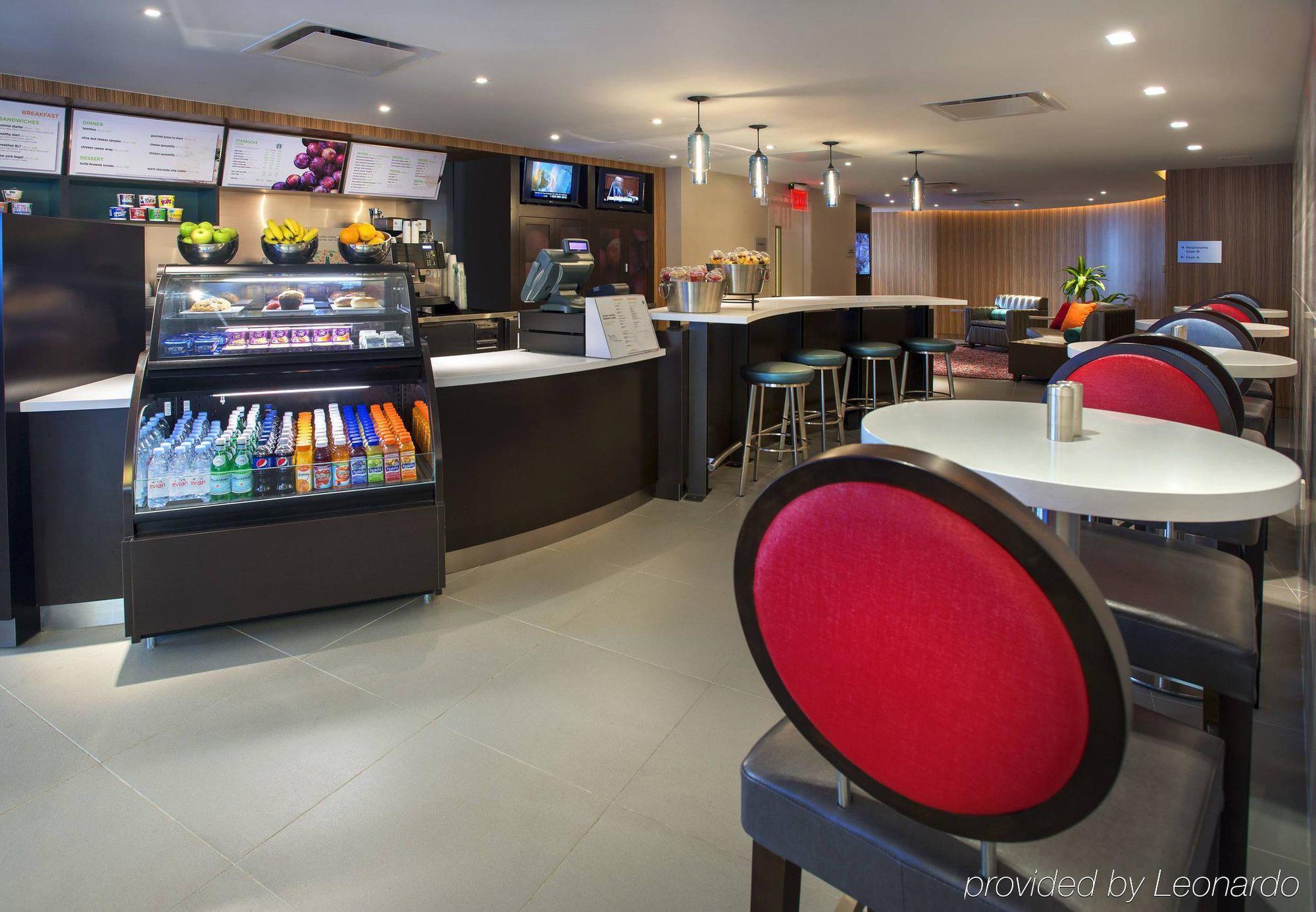 Courtyard By Marriott New York Manhattan/Herald Square المظهر الخارجي الصورة