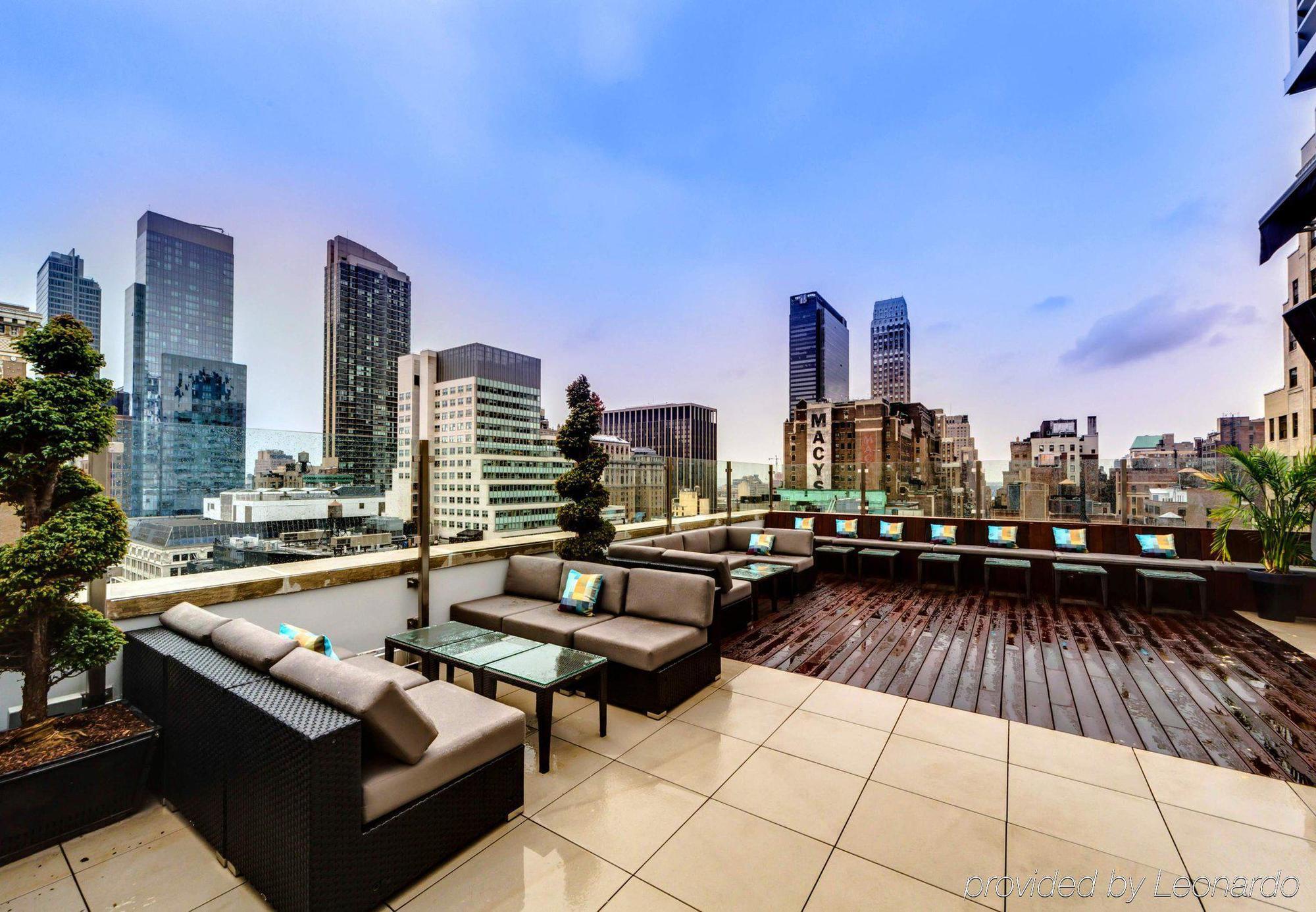 Courtyard By Marriott New York Manhattan/Herald Square المظهر الخارجي الصورة