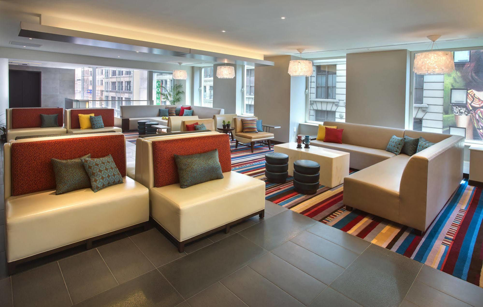 Courtyard By Marriott New York Manhattan/Herald Square المظهر الخارجي الصورة